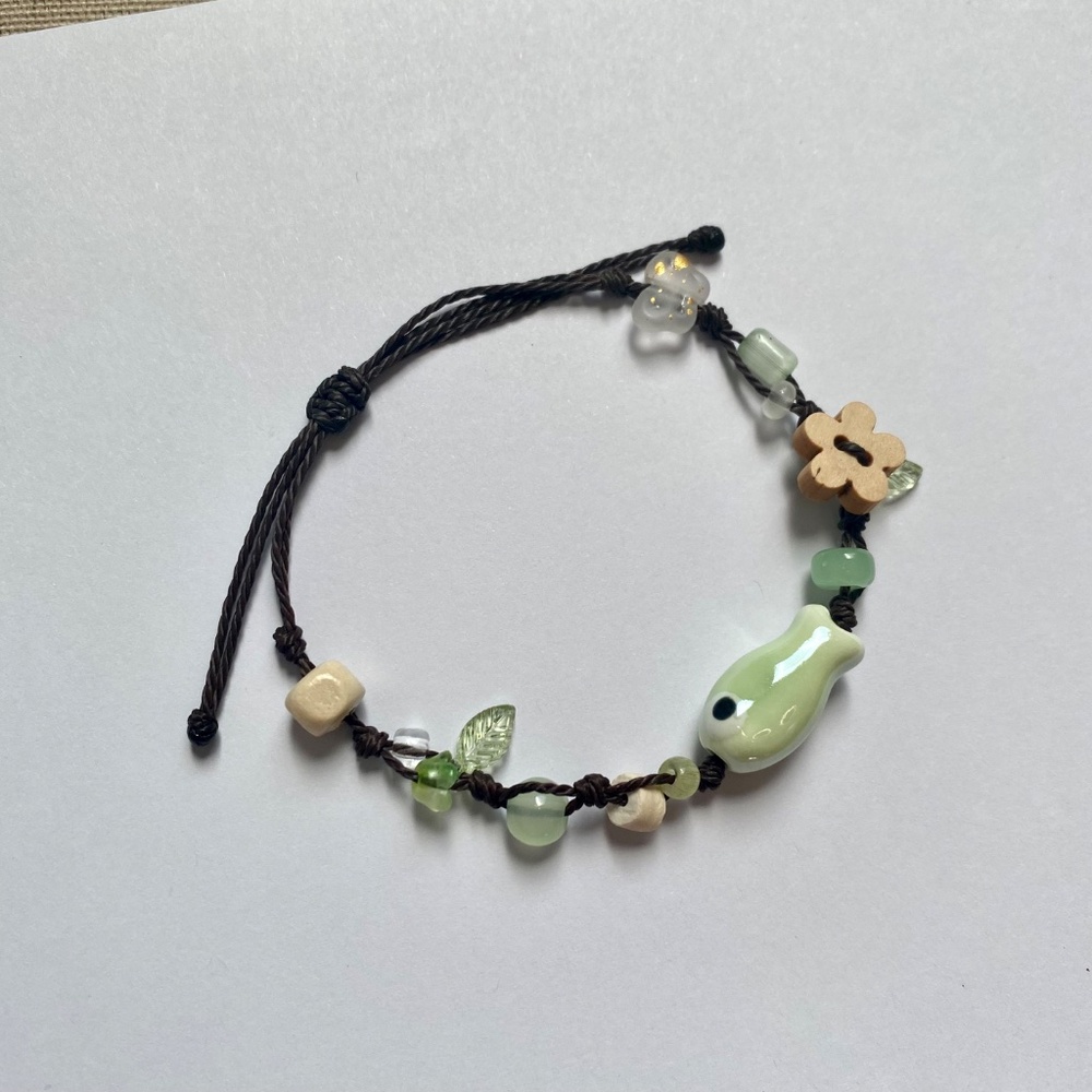 Handmade (NWOT) Vintage Green Fish Bracelet with Adjustable Dark Brown Cord